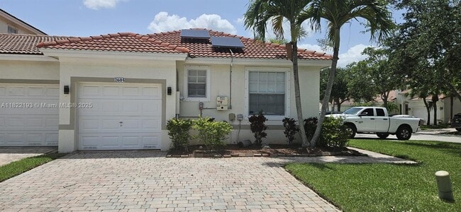 Photo - 2604 SW 188th Ave Casa Adosada