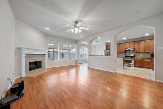 Photo - 13907 Normandy Ct