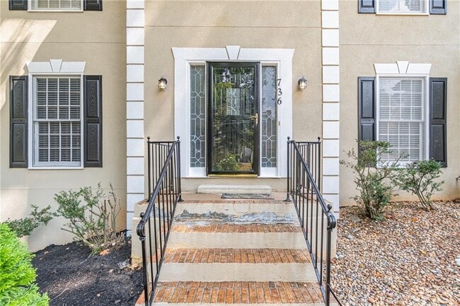 Photo - 736 Singley Dr