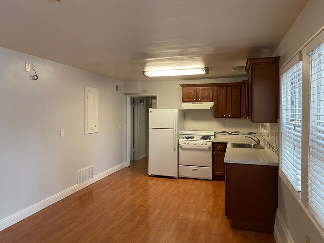 Photo - 2154 Buena Vista Ave Unit 2154 Buena Vista  A (LO)