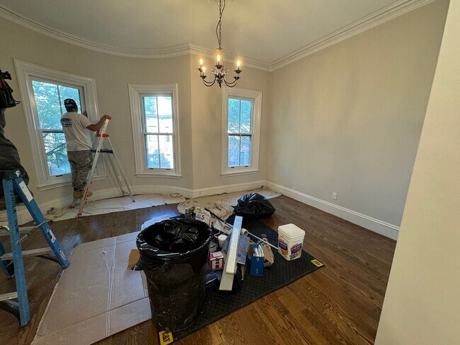 Photo - 17 Worthington St