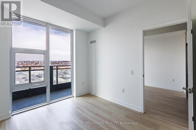 Photo - 9763 Markham Rd Unité A806