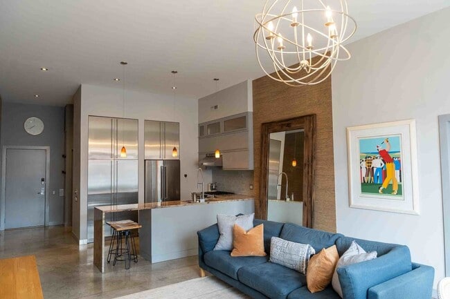 Photo - 949 W Madison St Unit 602