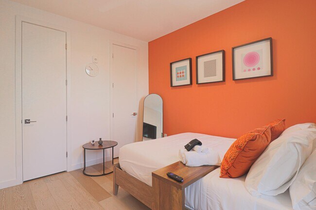 Photo - 1806 A St NE