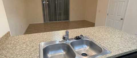 Photo - 1438 Chelsea Dr