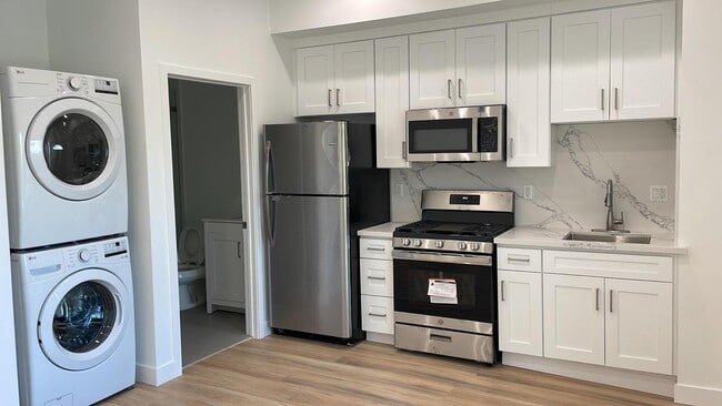 612 Alta Vista Dr