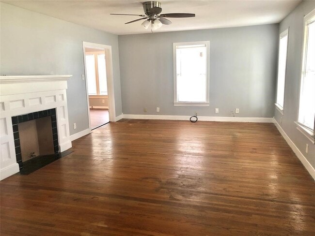 Photo - 1109 N Pruett St