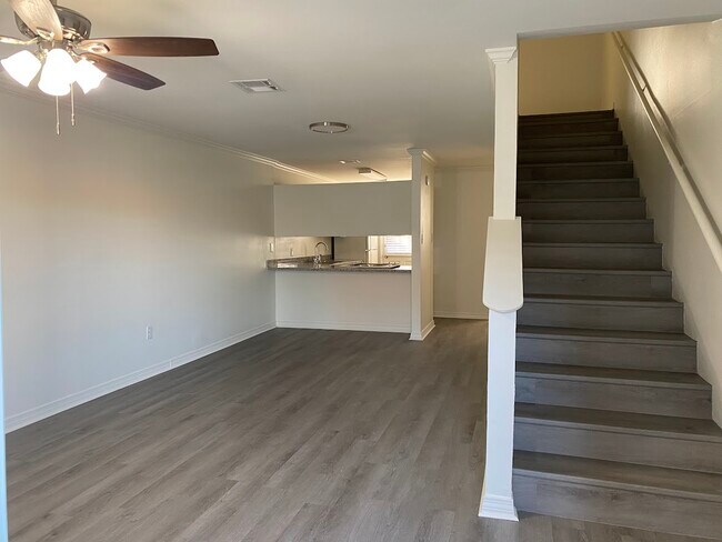 Photo - 7091 Perkins Pl Ct