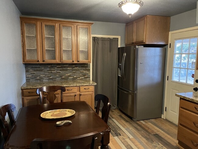 Photo - 9517 Mcintosh Dr