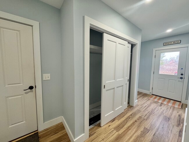 Photo - 49 Fort Point Cove Rd