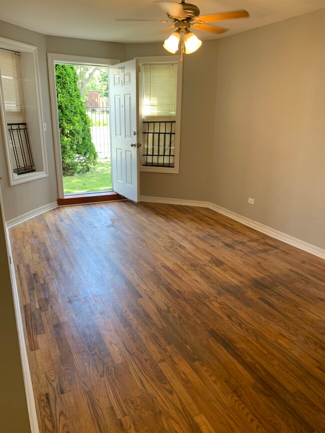 Photo - 4905 W Augusta Blvd Unit 1