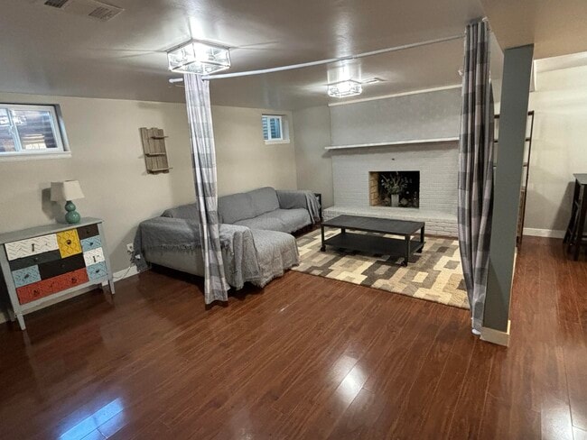 Photo - 2631 S Zurich Ct Unit B