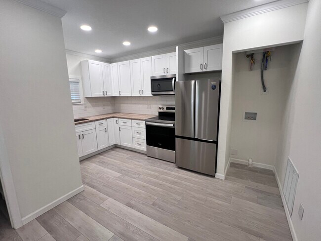 Photo - 1156 Orange Ave