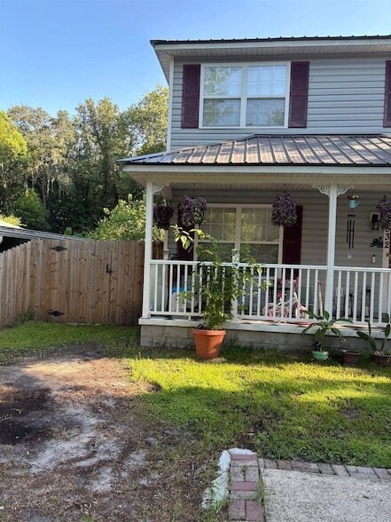 Photo - 332 St George Ave