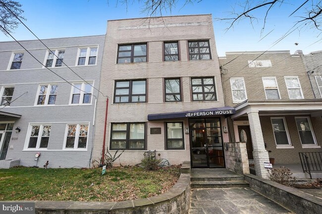 Photo - 610 Jefferson St NW Unit 101