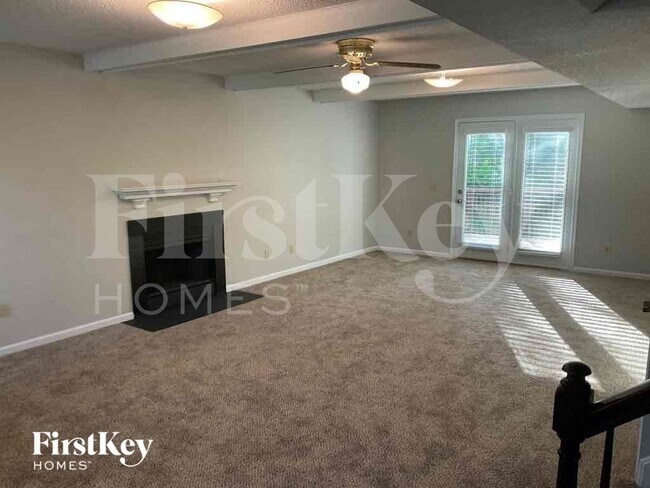 Photo - 12 Hickory Knoll Ct