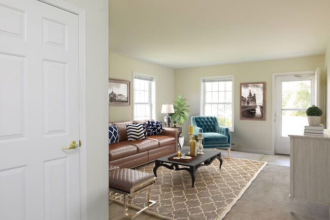 2-Bd. Living Room