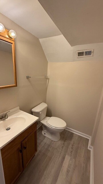Photo - WEST SIDE 5 BR SPLIT LEVEL HOME AVAILABLE NOW!