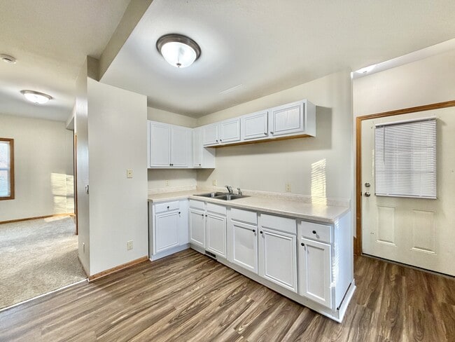 Photo - 17 Elliott St