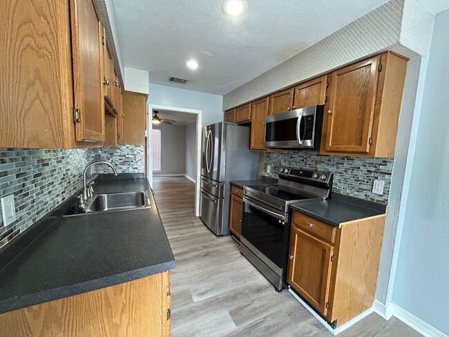 Photo - Gorgeous 2-Story Townhouse