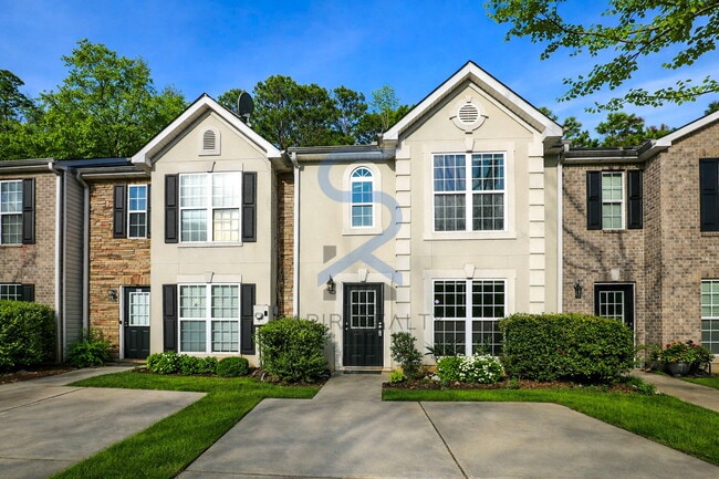 Photo - Move in before February 15th and choose your reward: a $250 Amazon Gift Card or a 55" Smart TV!