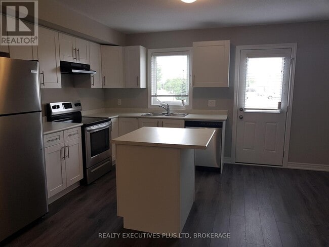 Photo - 7768 Ascot Cir