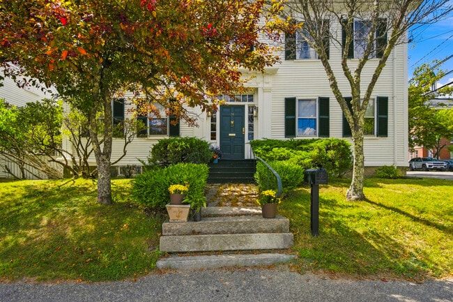 14 Court St