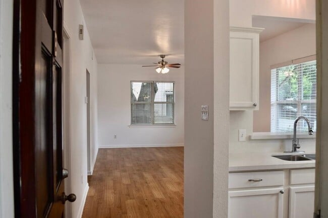 Photo - 2302 Colorado St