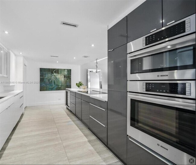 Photo - 1800 NE 114th St Unit 1507