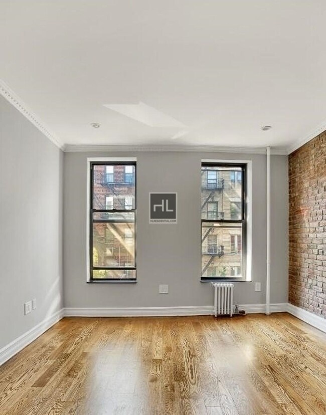 Photo - East 10th Street Unit 5