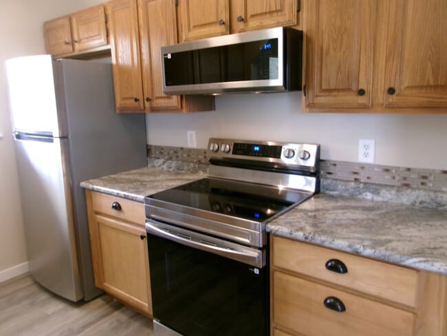 Photo - 307 Palomino Ln