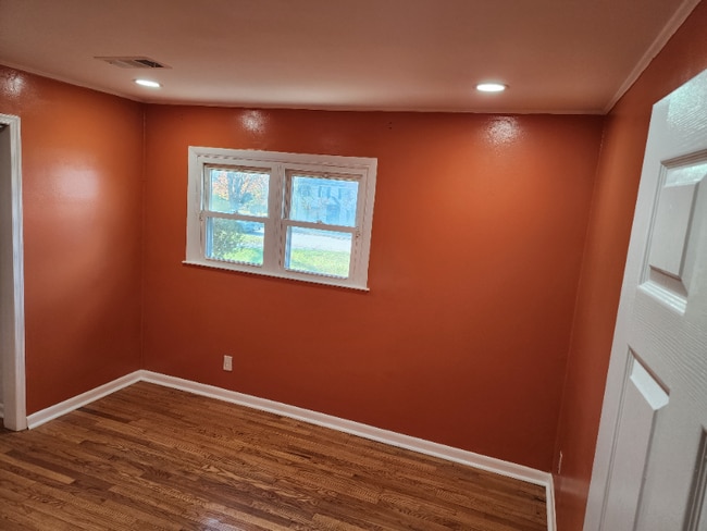 Photo - 2505 McKenzie Rd