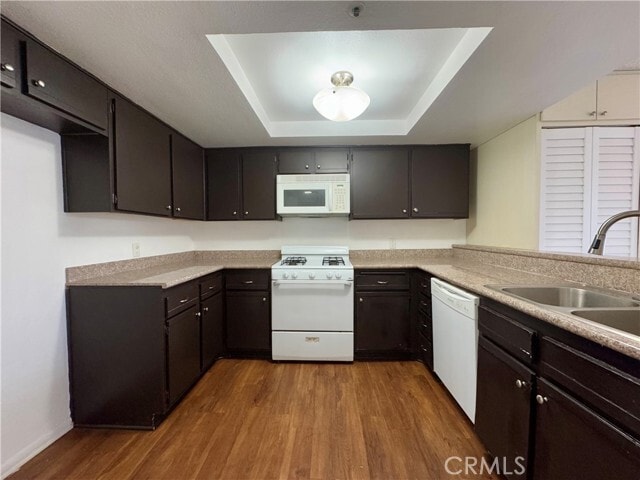 Photo - 987 E Del Mar Blvd Unidad 7