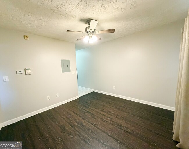 420 Rawson St SW Unit 3