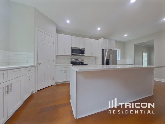 Photo - 2489 Park Estates Ln SW