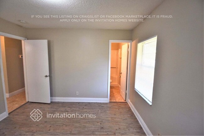 Photo - 7911 SW 3rd Ct