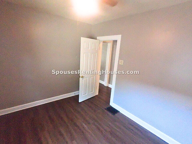 Photo - 528-530 North Chester Avenue - 530