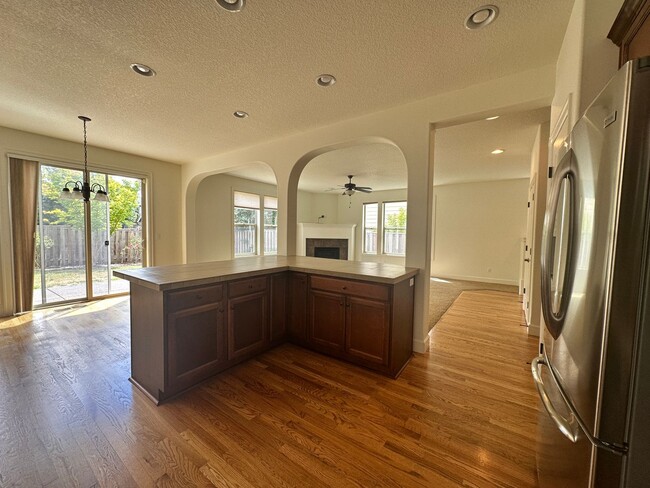 Photo - Spacious 3 Bedroom + Bonus Room , club, Across from Park!