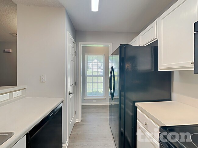 Photo - 8118 Bella Vista Ct