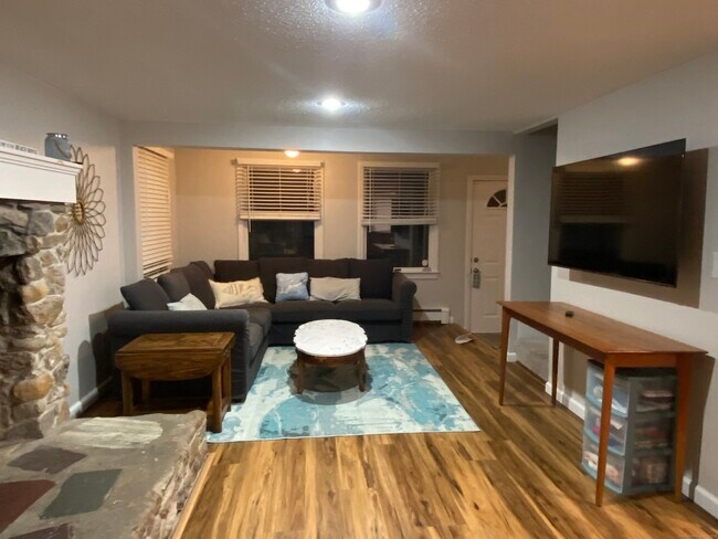 Photo - 142 Old Black Point Rd