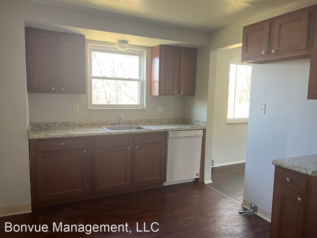 Photo - 3 br, 1 bath House - 129 Betty Jane Ct.