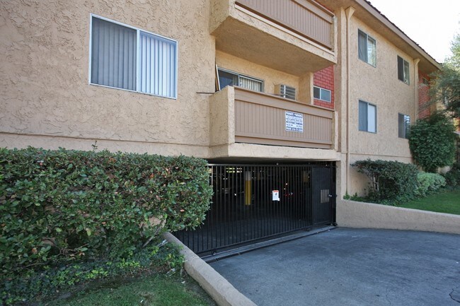 Parking - 14624 Friar LLC