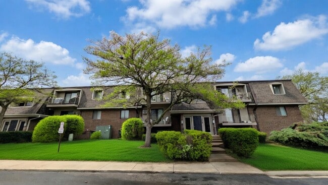 Photo - 204 E Bailey Rd Unit D