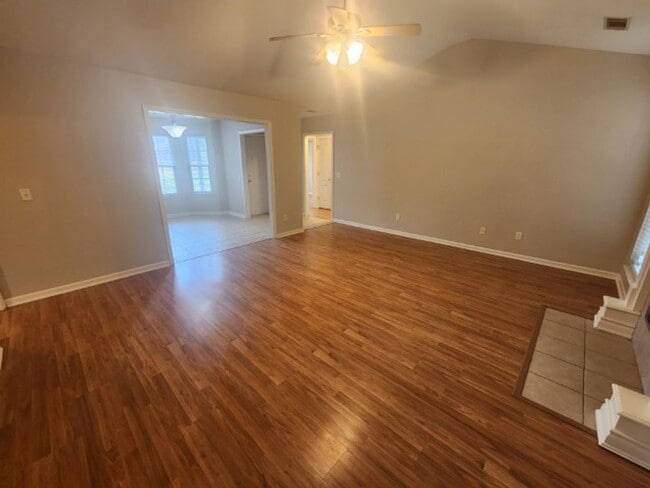 Photo - 701 Hidden Forest Dr