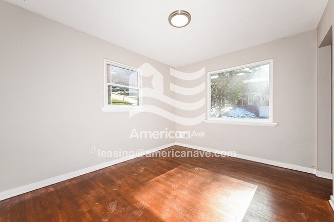 Photo - 1727 Wesley St