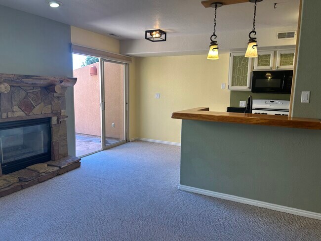 Photo - 3306 Fairway Loop