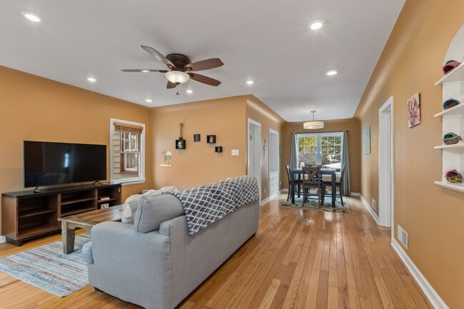 Photo - 1411 W Fort St