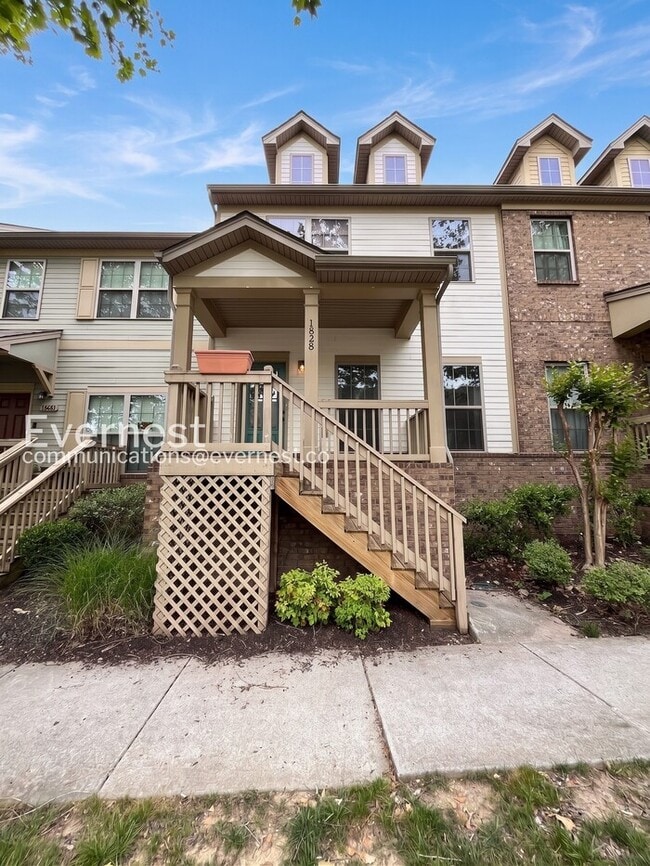Building Photo - 1828 Wild Oaks Ct