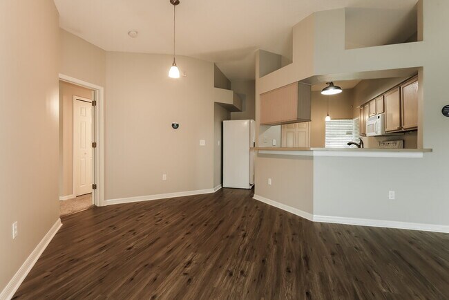 Photo - 6415 Buckhead Ct