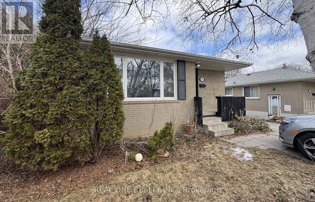 Photo - 437 Taylor Mills Dr N